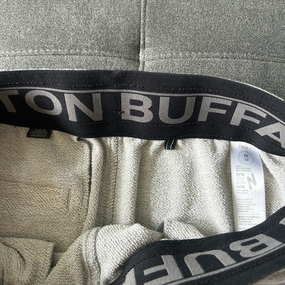 Men’s grey shorts - Picture 5 of 5